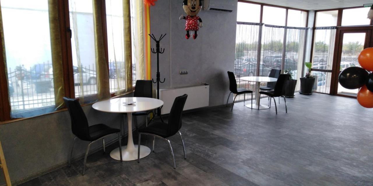 Семеен Хотел Дани Asenovgrad Exterior foto